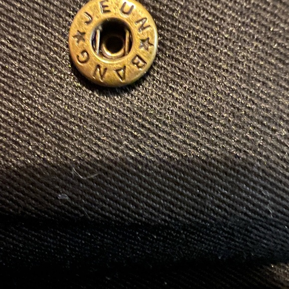 Faux leather wallet with geometric design - Picture 4 of 5